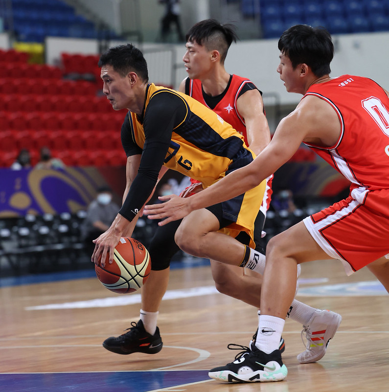 暖心義賣球衣賑災　林韋翰：盡一份心力