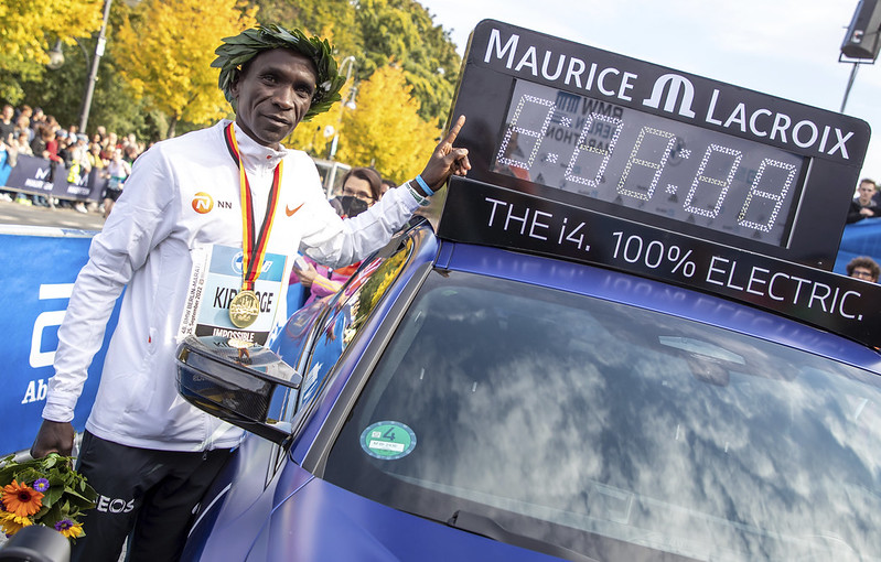 田徑》Eliud Kipchoge：有40億人每天都在跑步時，我就會退役