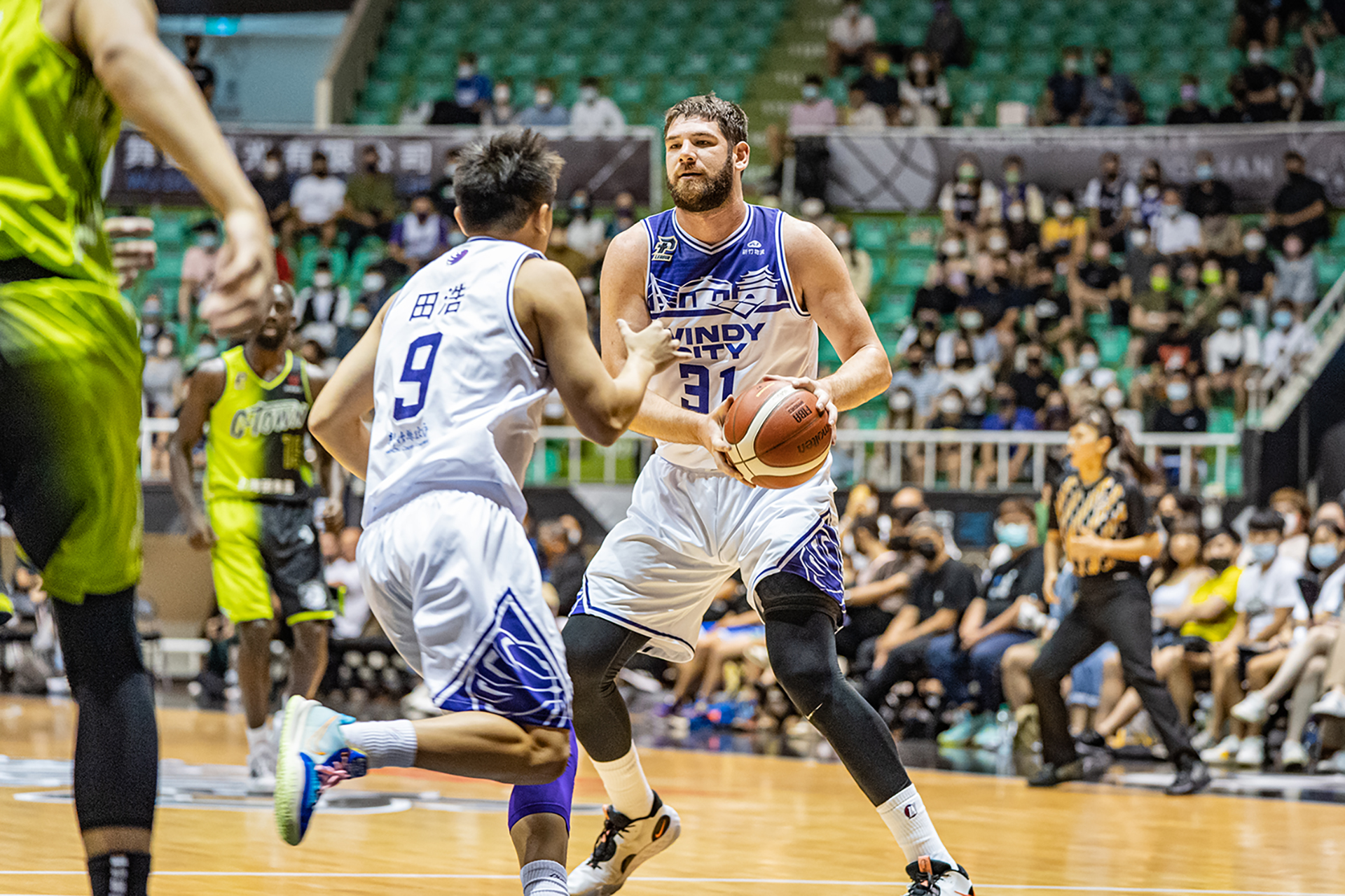 攻城獅磨合5成　熱身賽太倚靠洋將