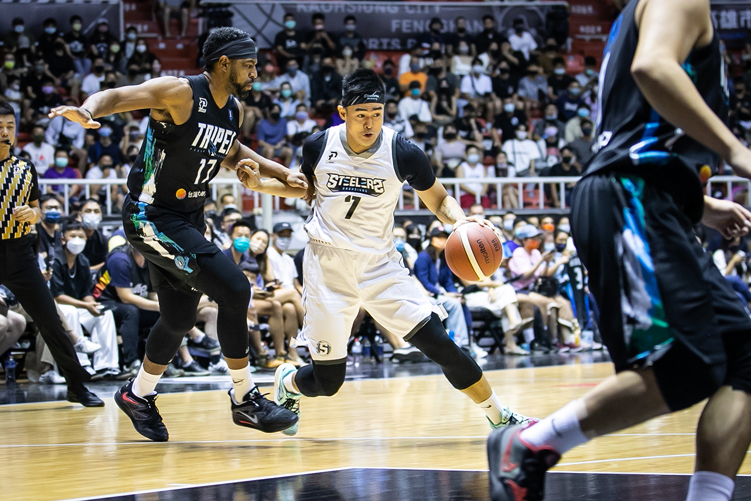 酒駕後每天罵自己　張伯維終於打到籃球想哭