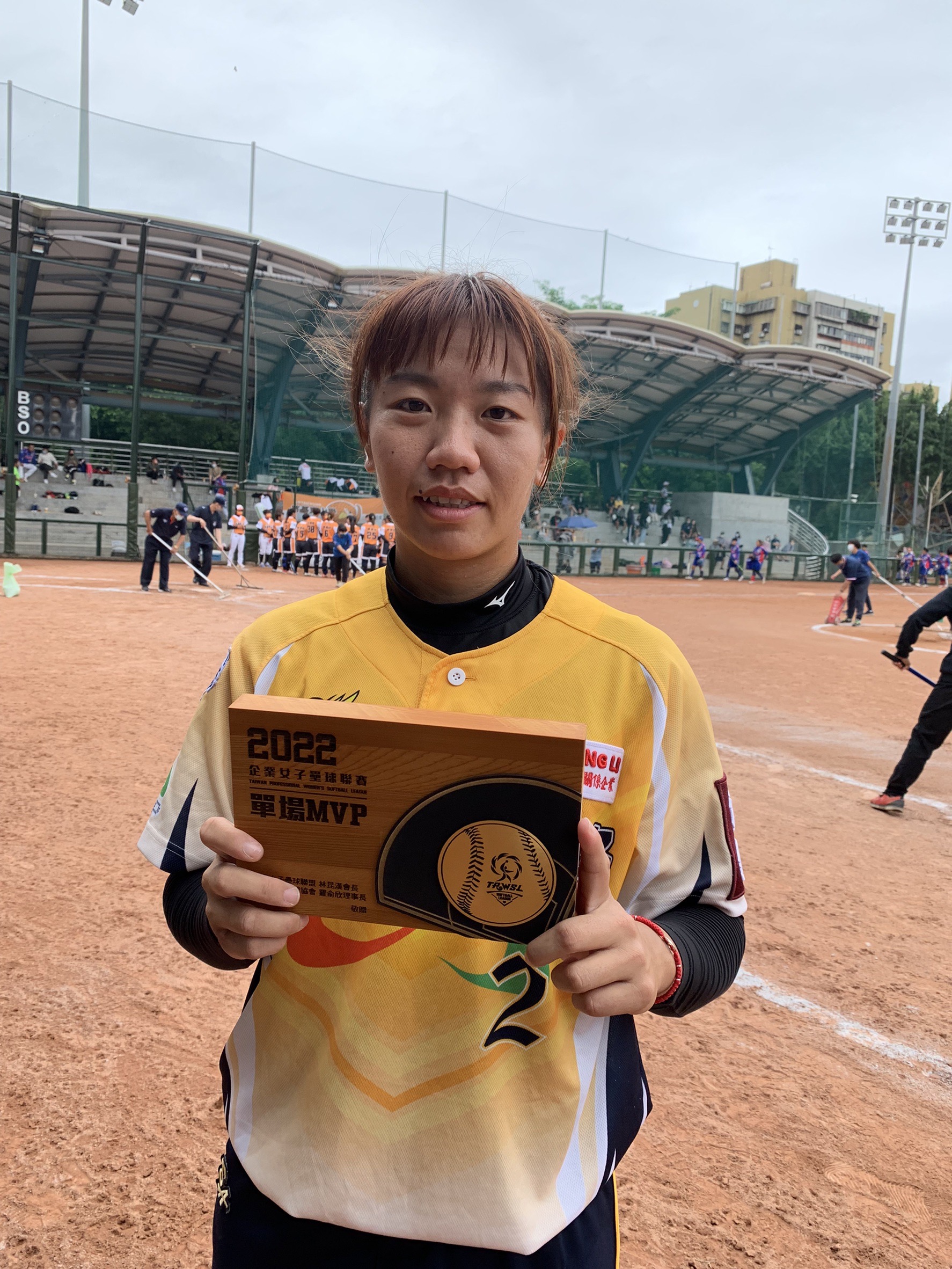 失分後放慢節奏　蔡珈蓁連2天完投助新世紀黃蜂封后