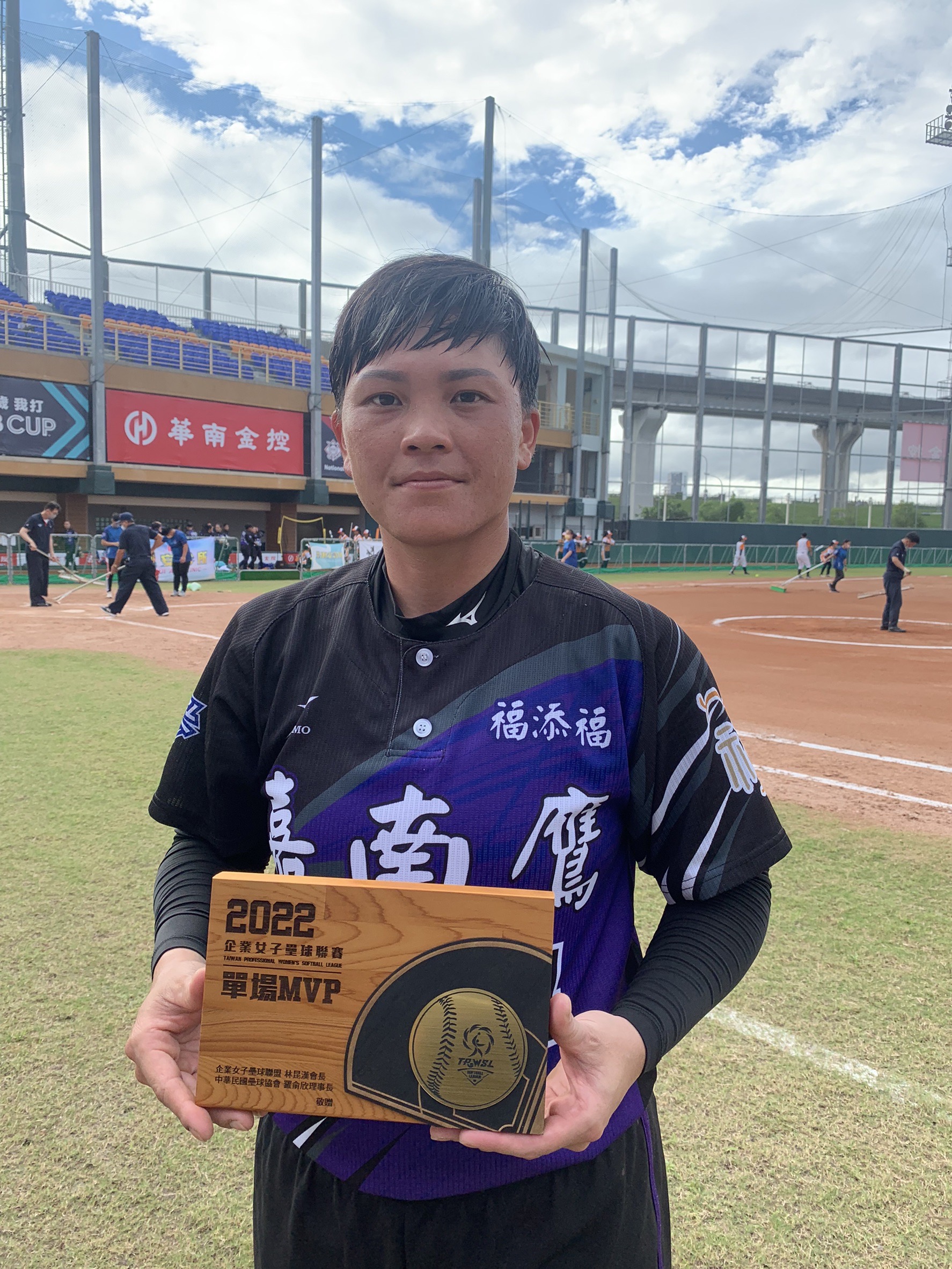 李思詩開轟　嘉南鷹撂倒黃蜂為季後賽暖身