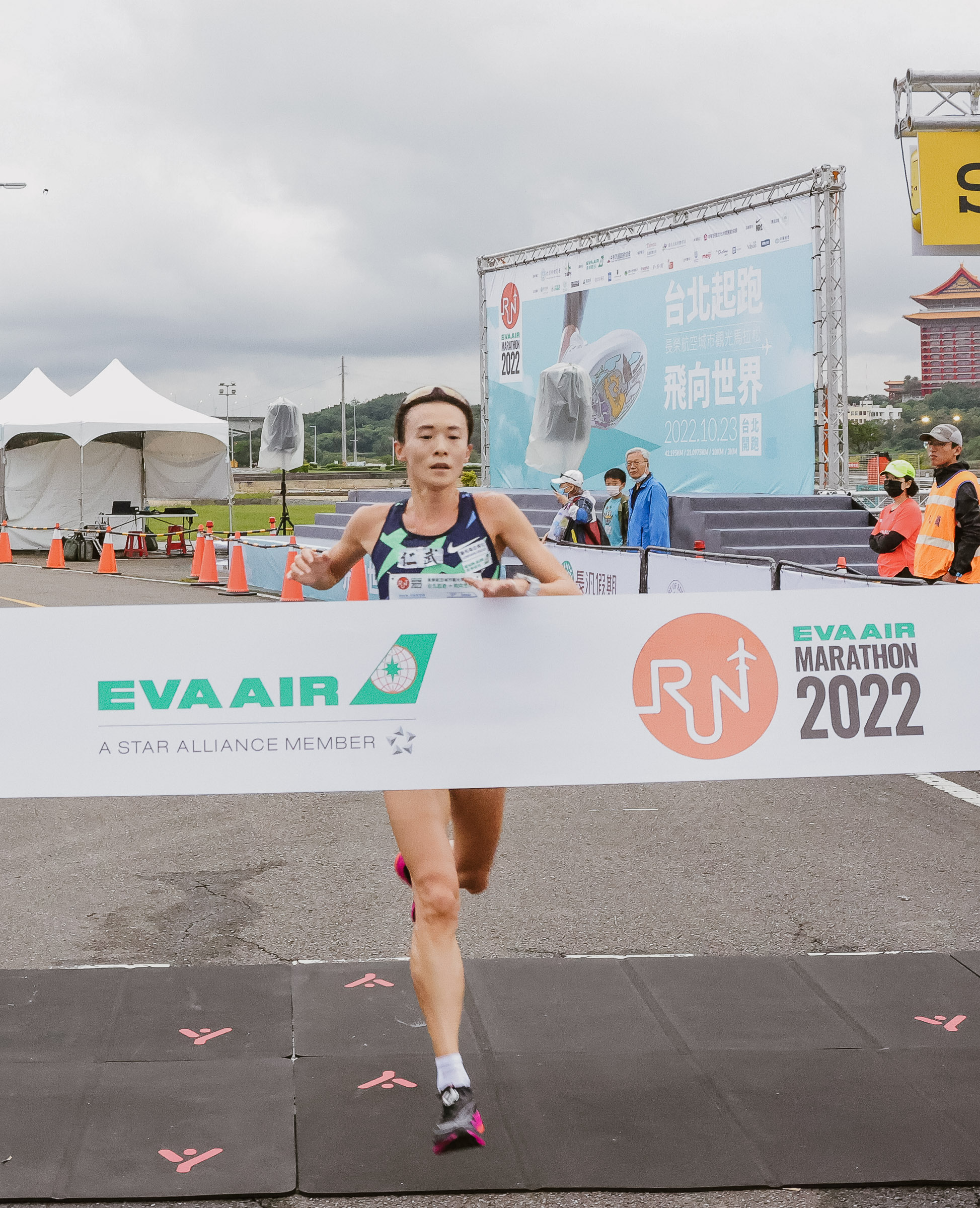 長榮城市觀光馬拉松開跑　最大獎機票