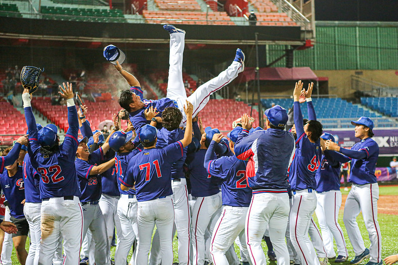 U23》率隊奪下季軍創歷屆最佳　謝承勳落淚：不是哭是感動