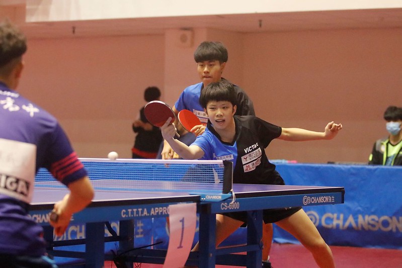 矯正近視打桌球　鄭樸璿拚國手增加300度