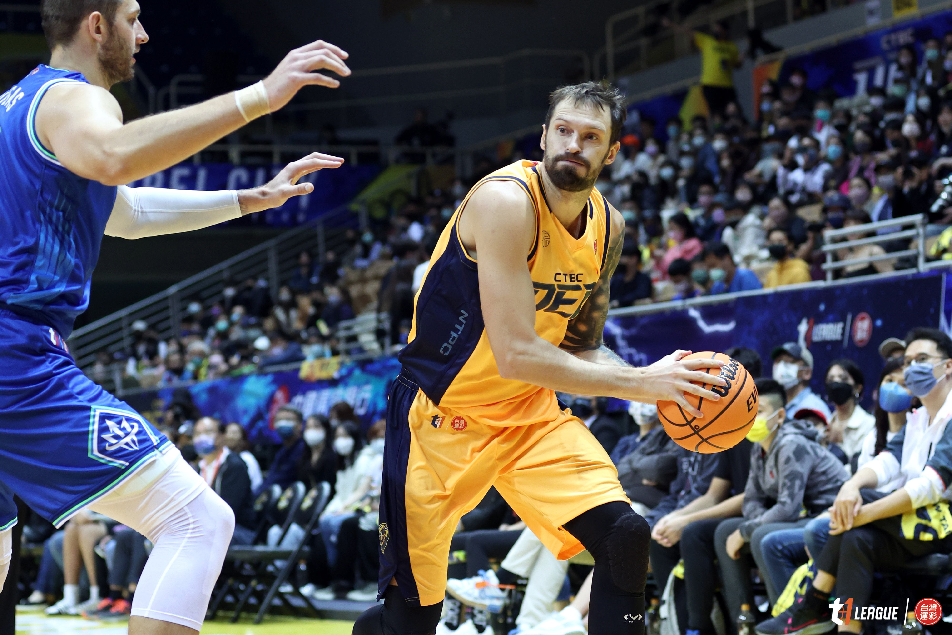 特攻全員皆兵　開幕戰22分打爆衛冕軍海神