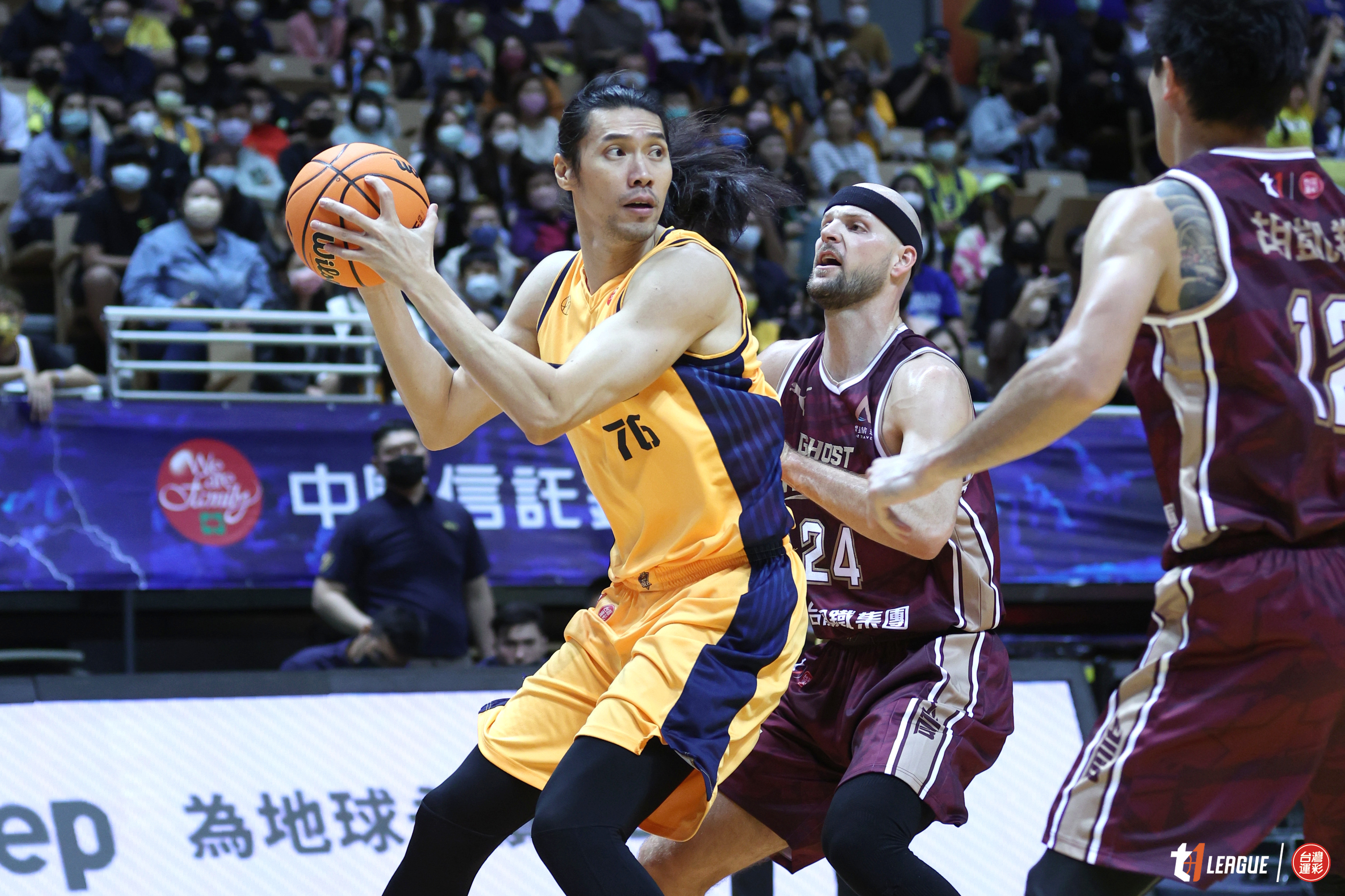 曾文鼎致勝三分球　中信特攻2連勝