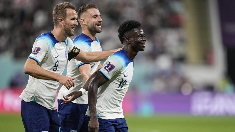 伊朗門將傷退崩盤　英格蘭6比2輕鬆過首關