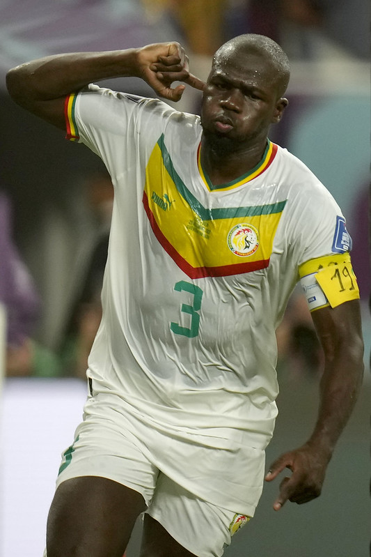 Koulibaly將MVP獎盃獻給逝世2週年的偶像　「他讓當時的男孩有了夢想」