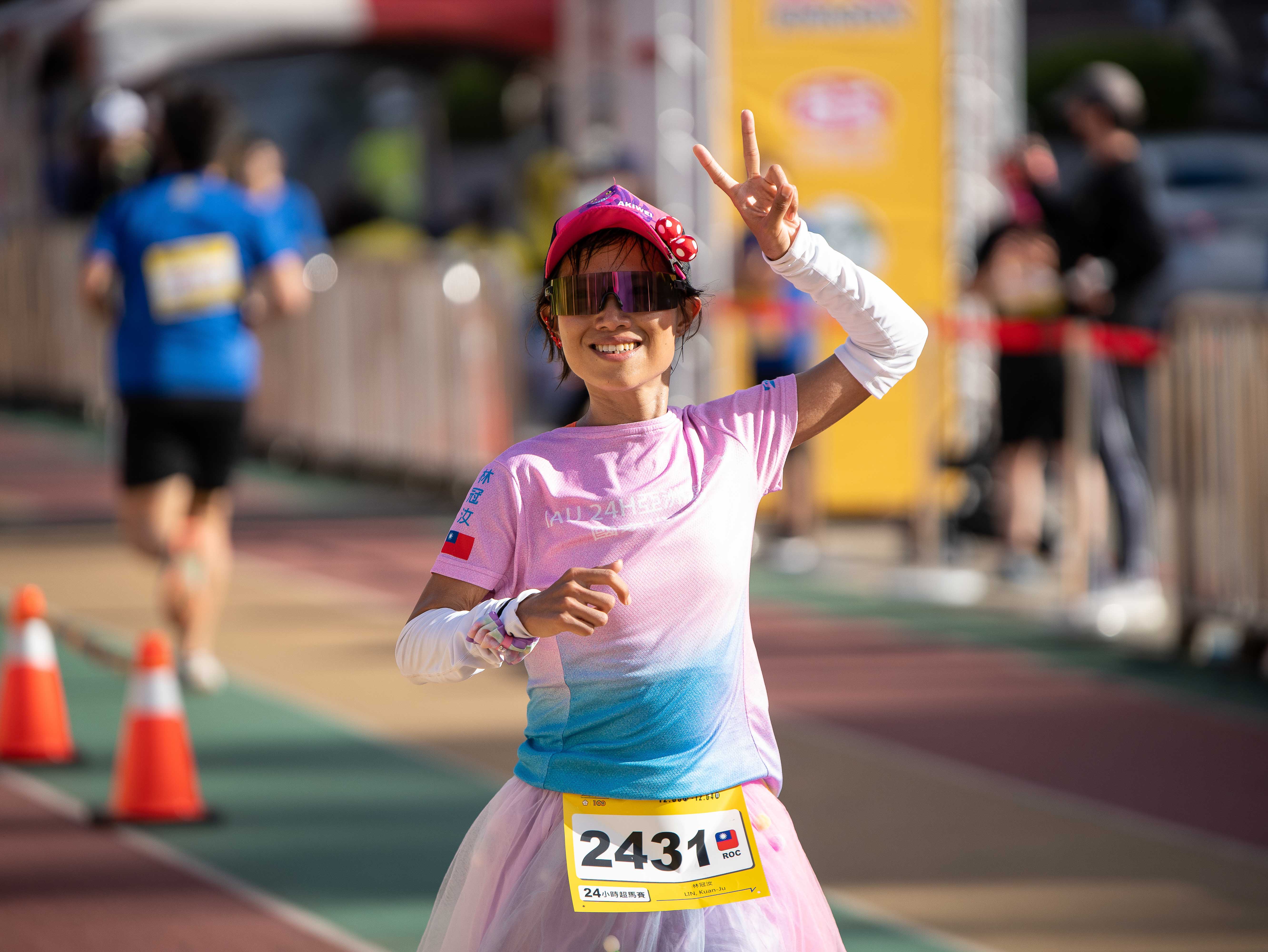 東吳超馬台灣選手發光　林冠汝破全國24小時女子紀錄
