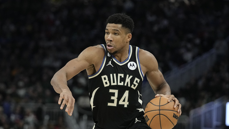 認為續約能專心拚冠　Antetokounmpo：我內心知道我想留下 - TSNA體育新聞團隊