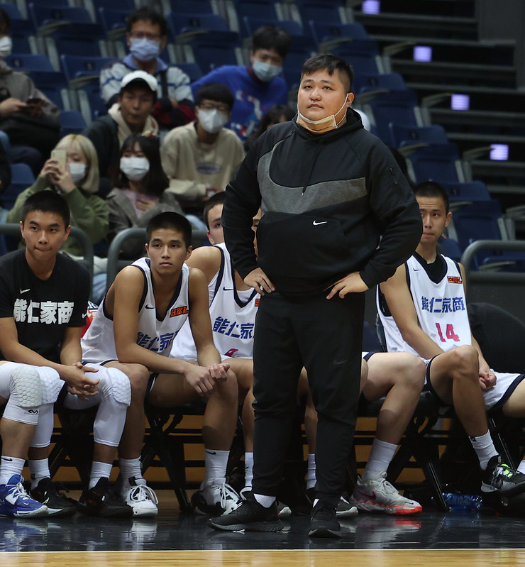 能仁今年首次打敗松山　教練李正豪讚林明暐進步收效