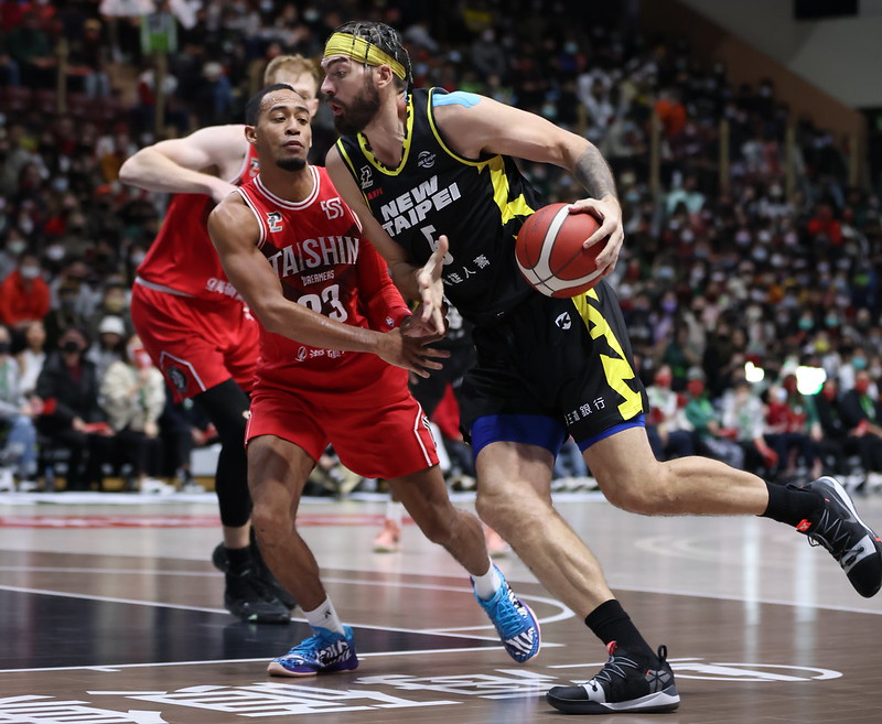 國王5人得分上雙　退夢想家收3連勝