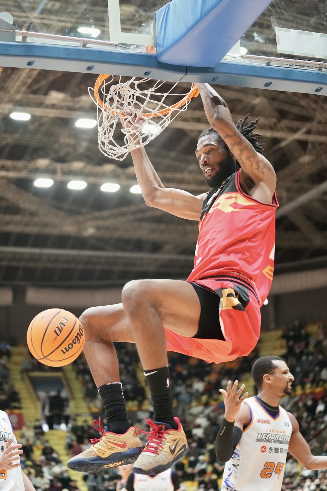 太陽止4連敗　丁聖儒預告1月復出