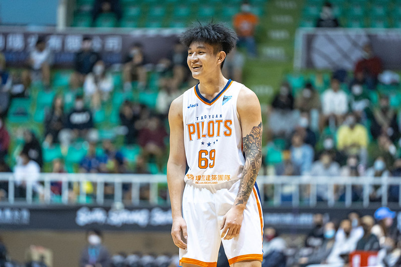 盧峻翔狂轟28分率隊拆鋼鐵人　領航猿9連勝締造PLG新紀錄