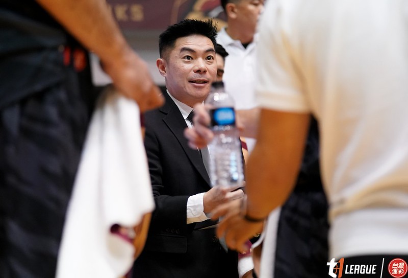 獵鷹差點搞砸27分領先　劉孟竹直言團隊末節「一無是處」