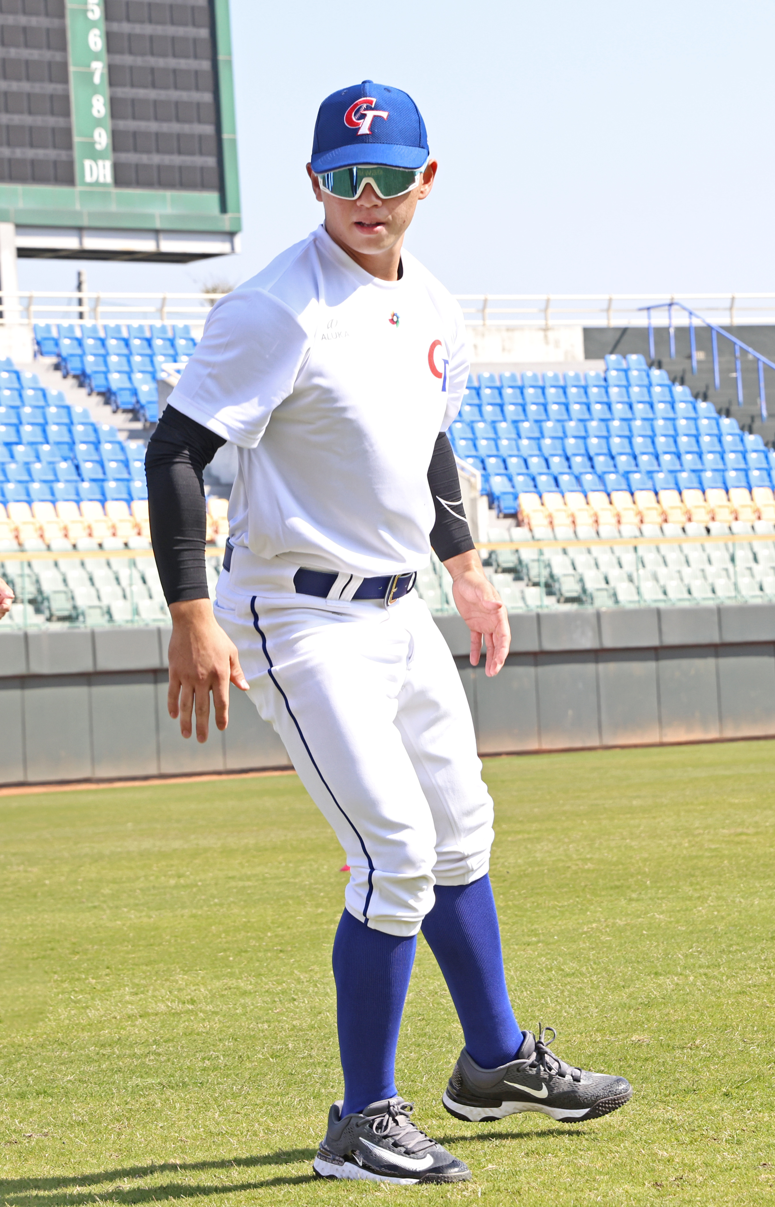 WBC》競爭游擊手　鄭宗哲稱讚江坤宇：就是很會守，不然怎麼拿金手套