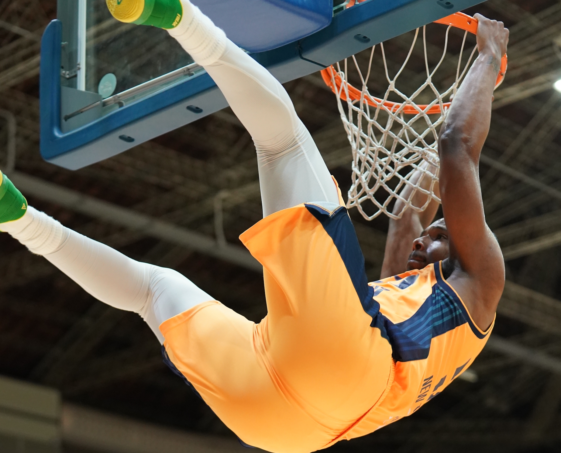 新洋將金恩41分　中信特攻踢館太陽