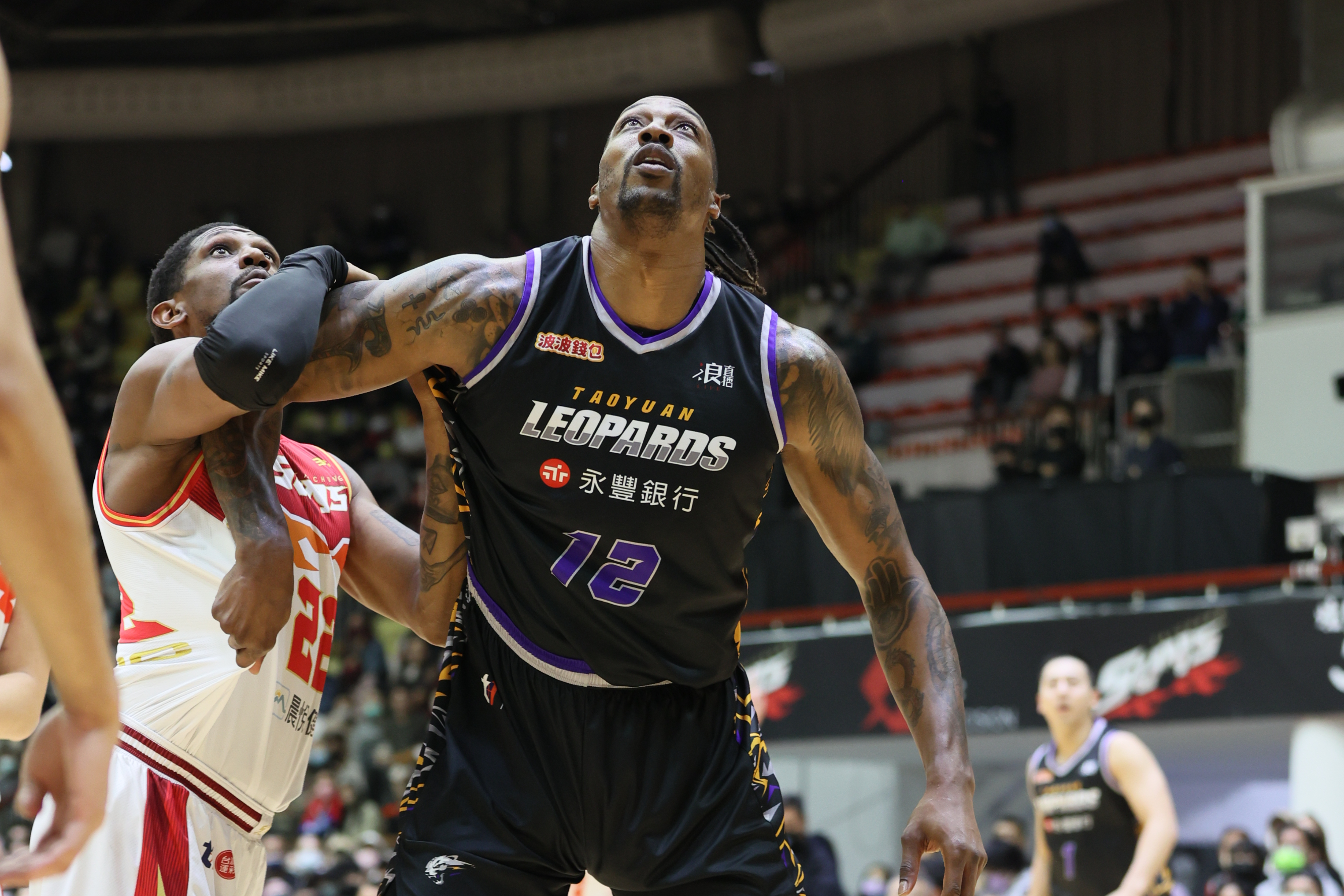 魔獸上半場16分8籃板4助攻　雲豹暫領先