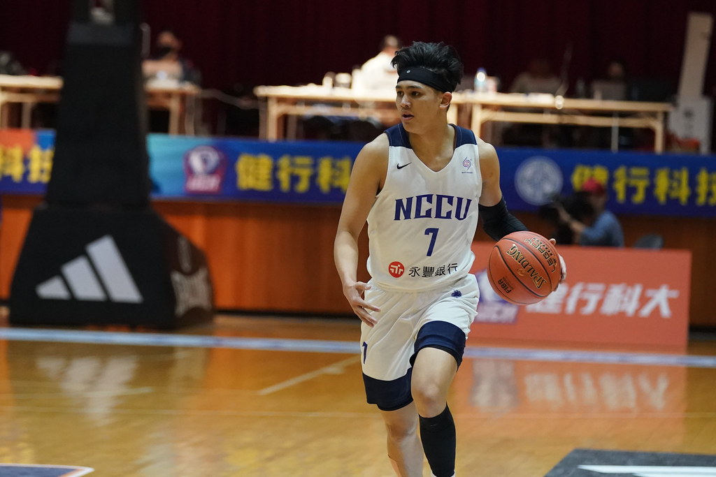 游艾喆UBA生涯首次大三元　陳子威：實至名歸