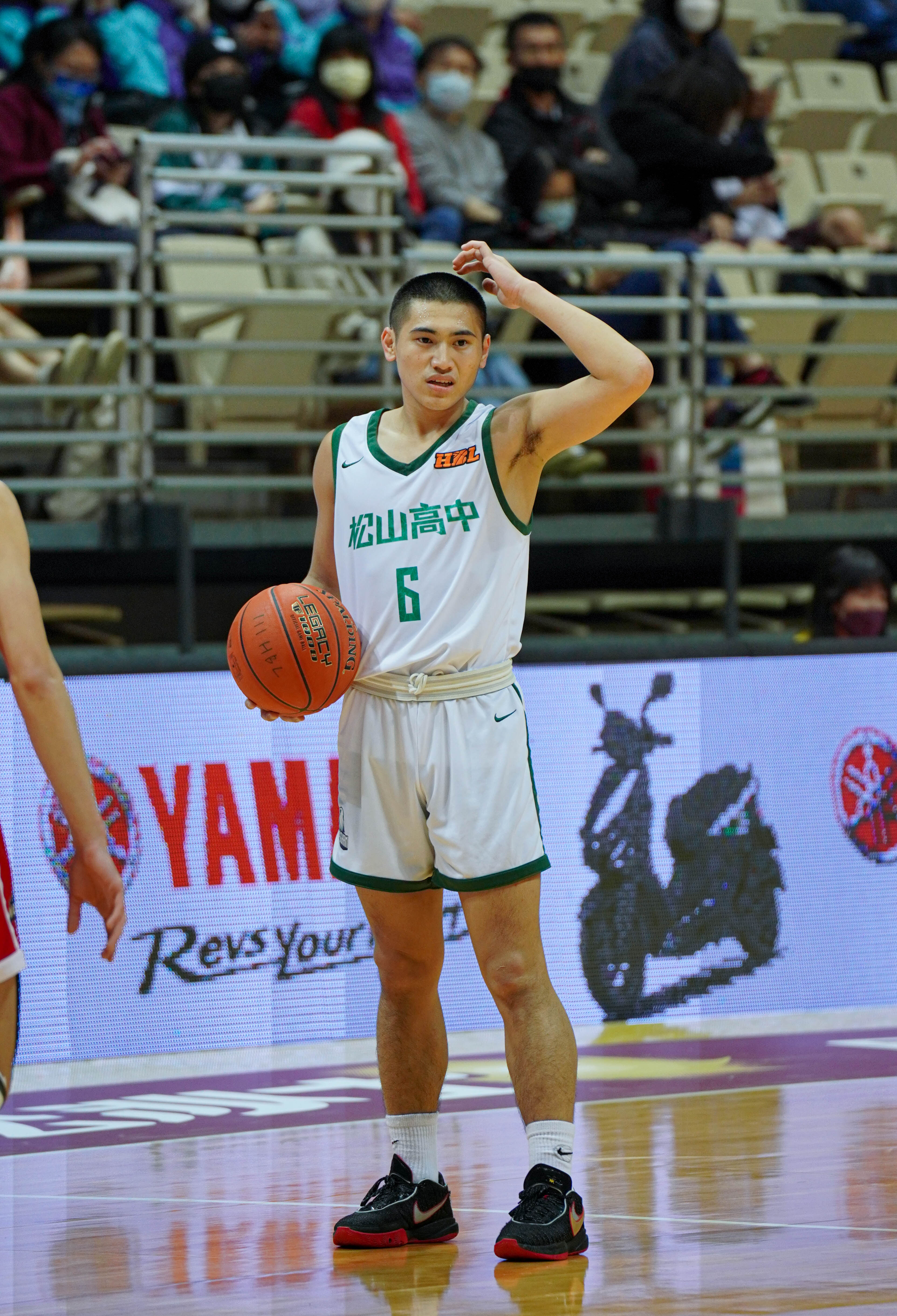 飆7顆三分拿生涯新高32分　柯舜凱模板是丁聖儒