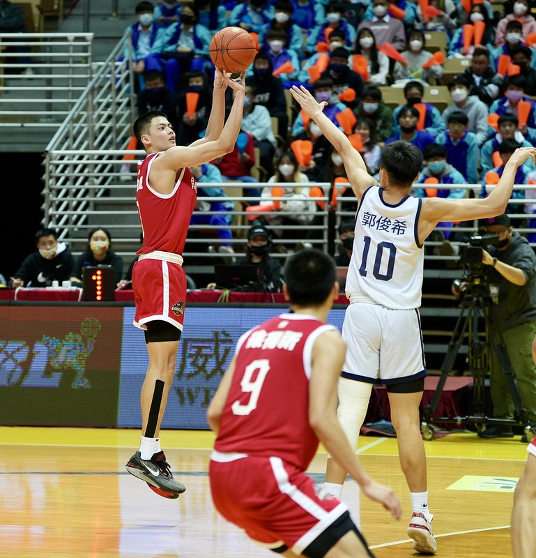 休兵日後找回自己！　葉惟捷攻18分率南山退三重