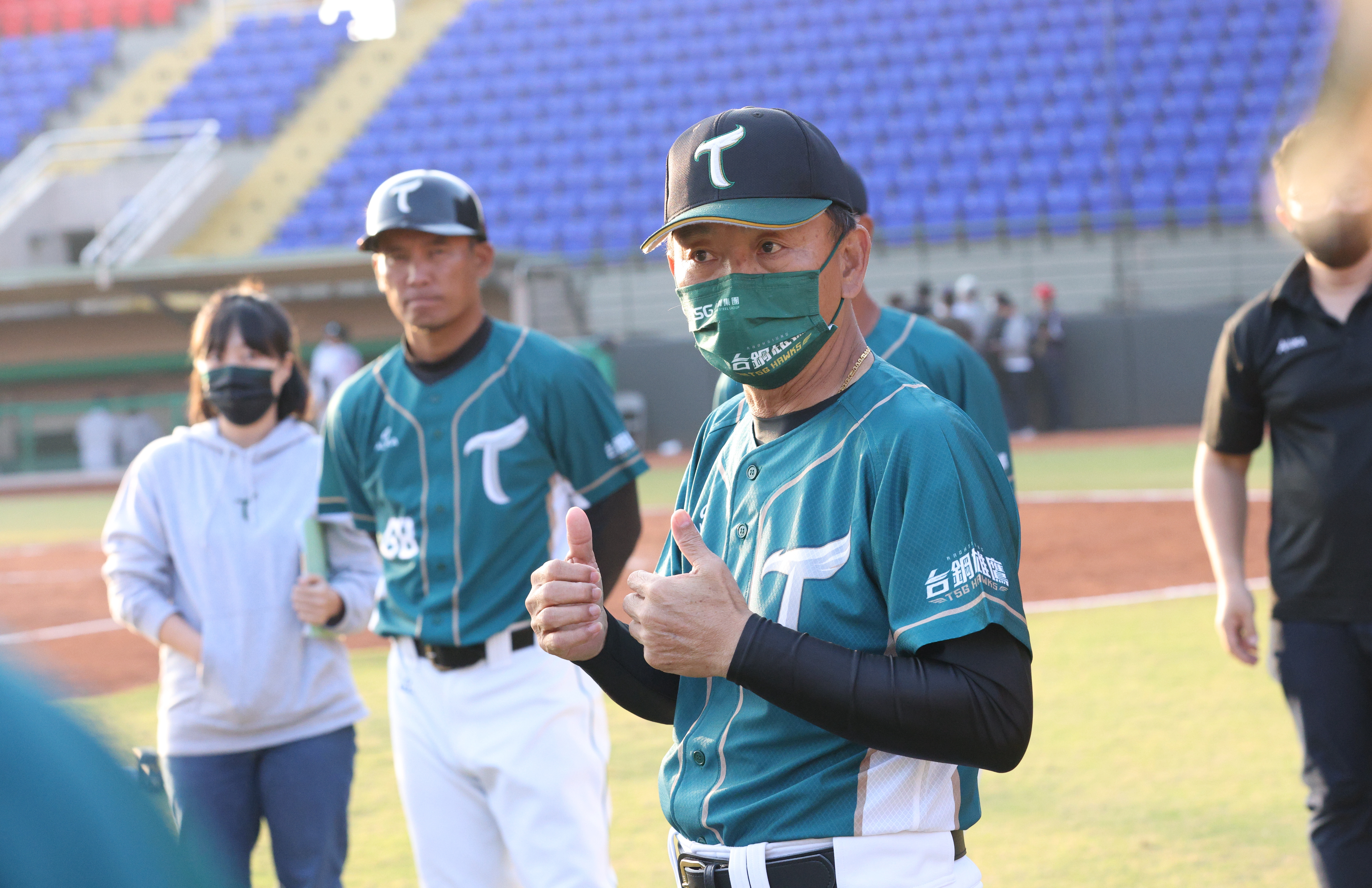 台鋼雄鷹今年首戰敗給中華隊　洪總：本來擔心1分都沒有拿到