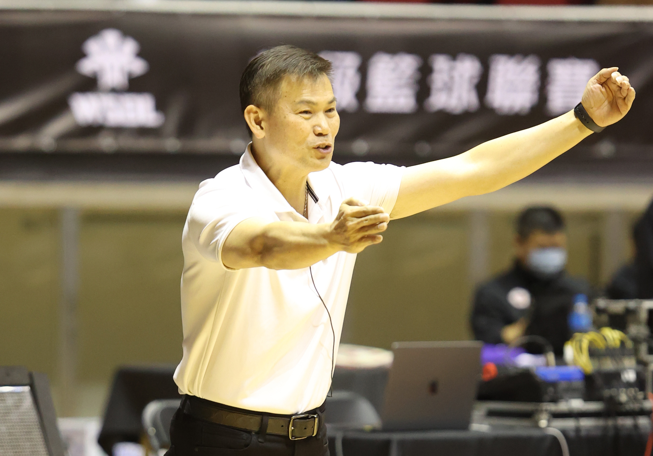 周俊三向臨場技術委員咆哮　禁賽2場　裁判漏判也受罰