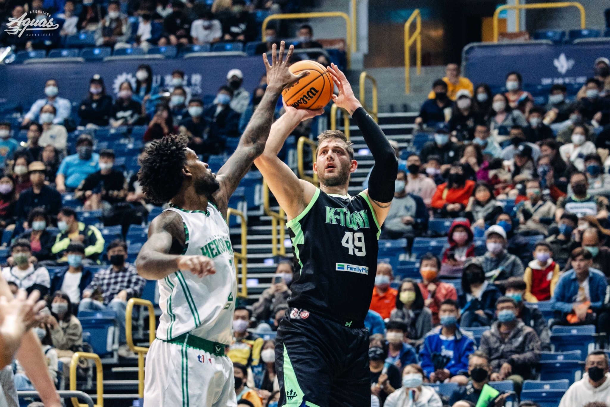 庫薩斯傷癒歸隊　海神卻又傷林任鴻