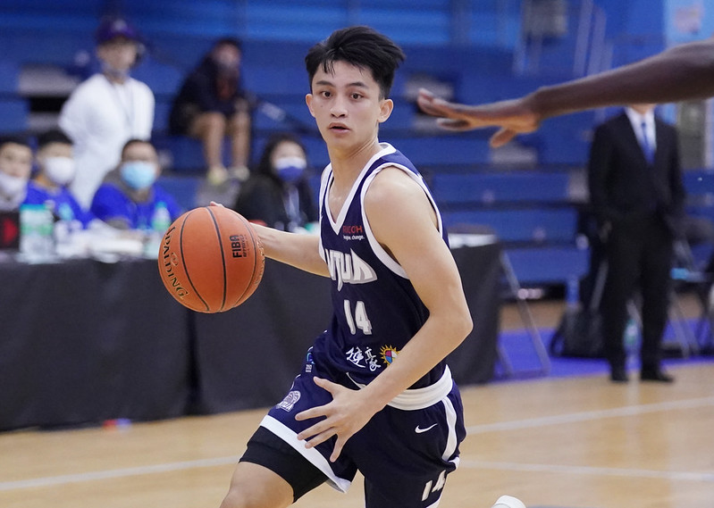 余維豪2年8強首場第3節受傷　葛記豪：明年同一時間禁賽