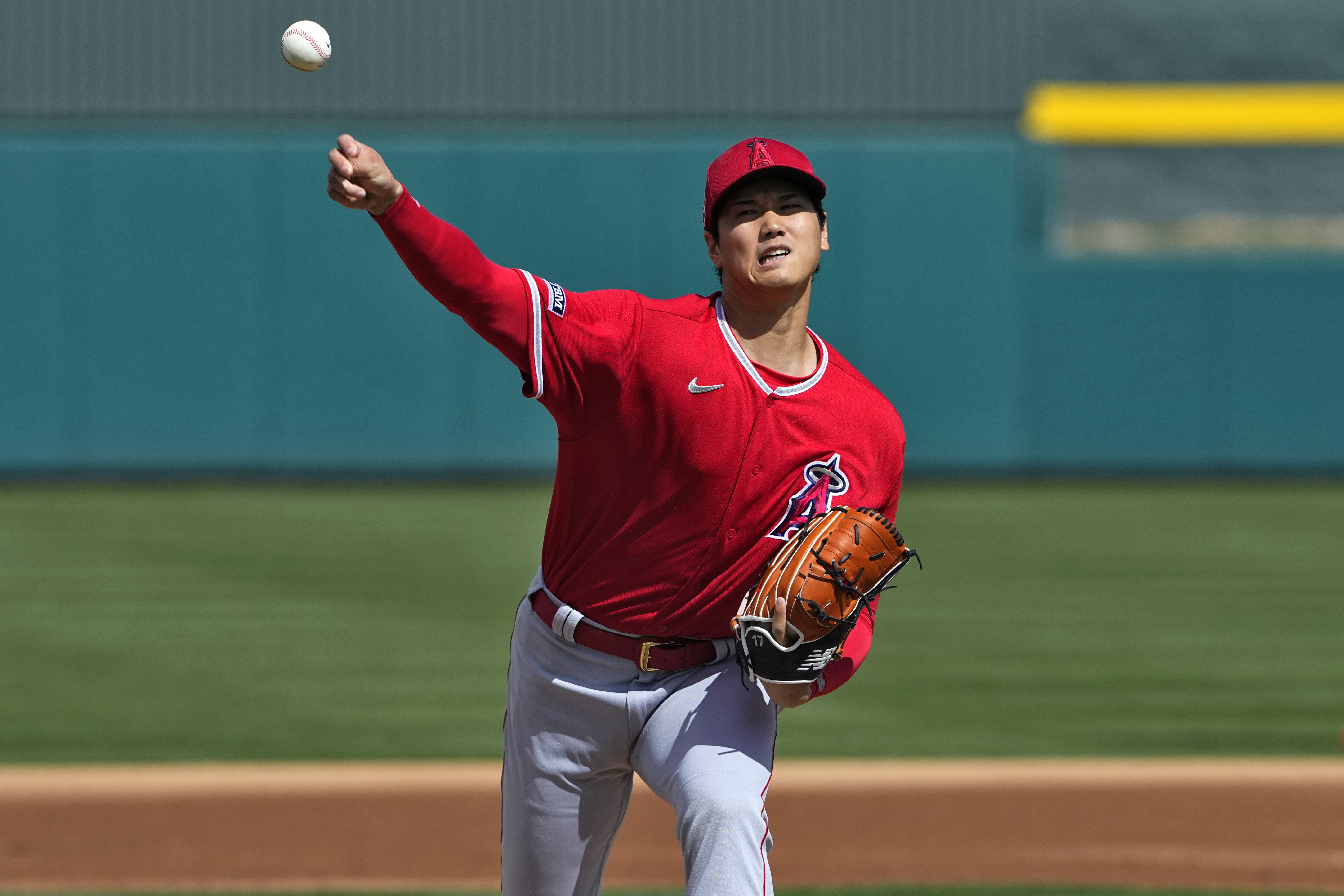 首次碰上投球時鐘未超時　大谷使用PitchCom比賽有些匆忙