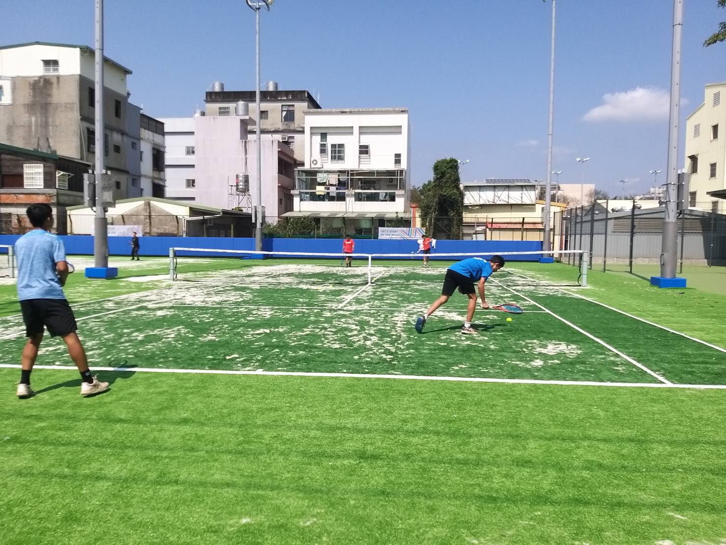 扯！全中運網球多位選手受傷　家長怒控無視場地安全