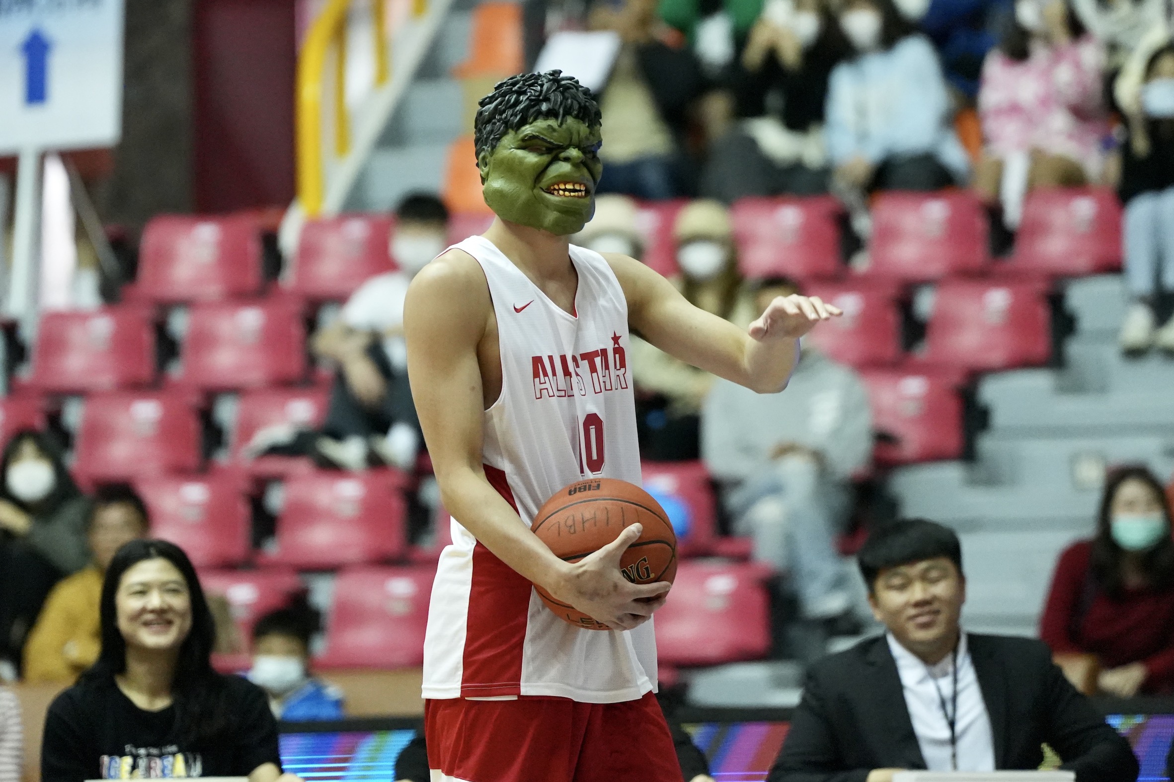 HBL明星賽　南山葉惟捷灌籃大賽奪冠