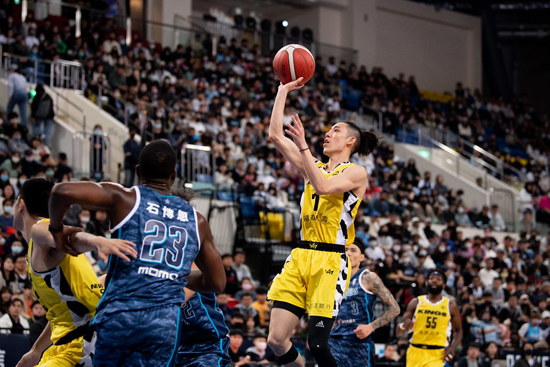 牧倫斯歸期仍未定　新北國王退富邦勇士