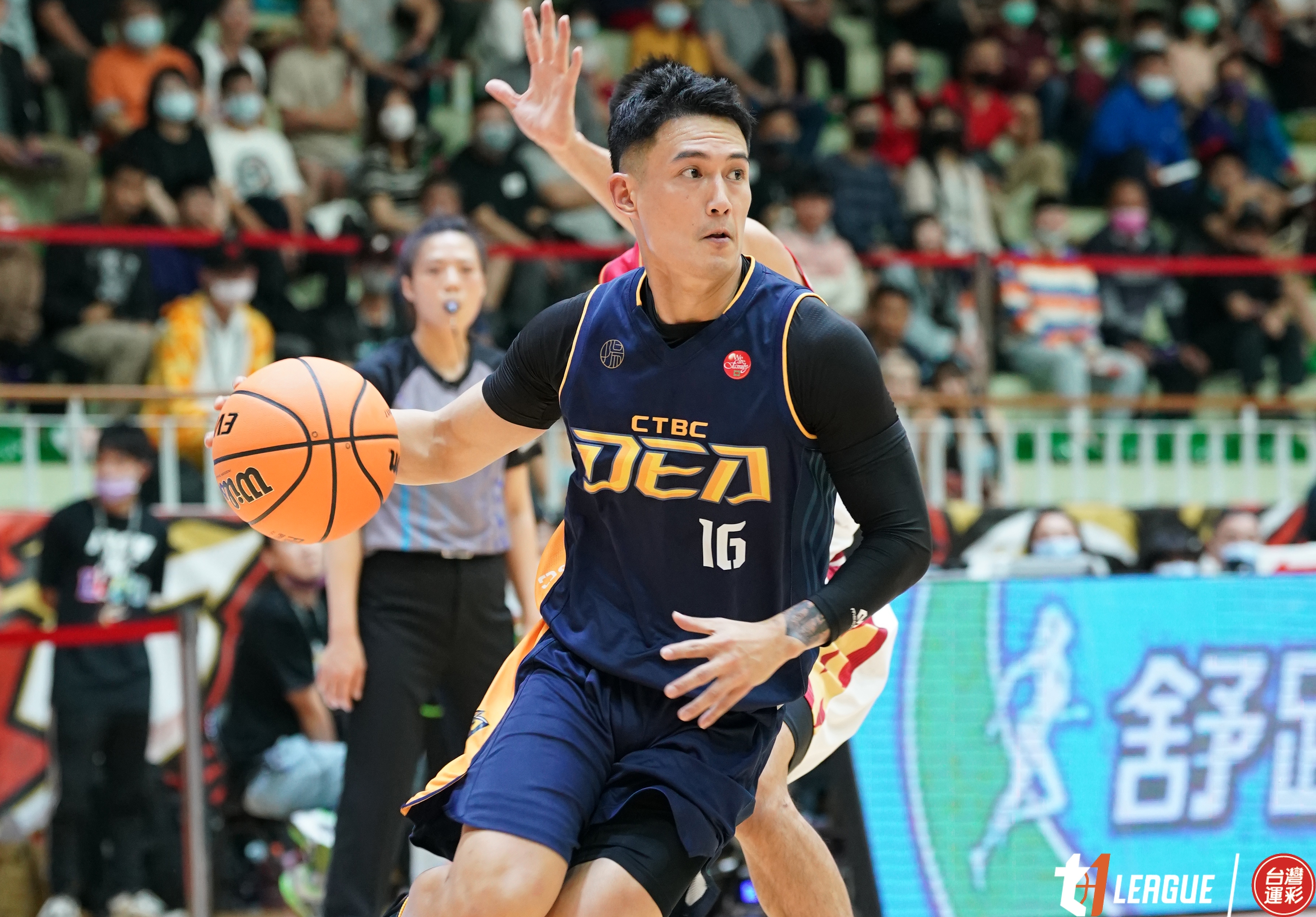 中信一波流帶走比賽　林韋翰大三元客場射日