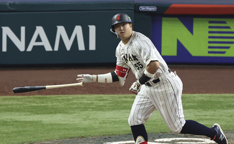洪總也有關注經典賽日、墨戰　9局一樣不會代打換掉村上
