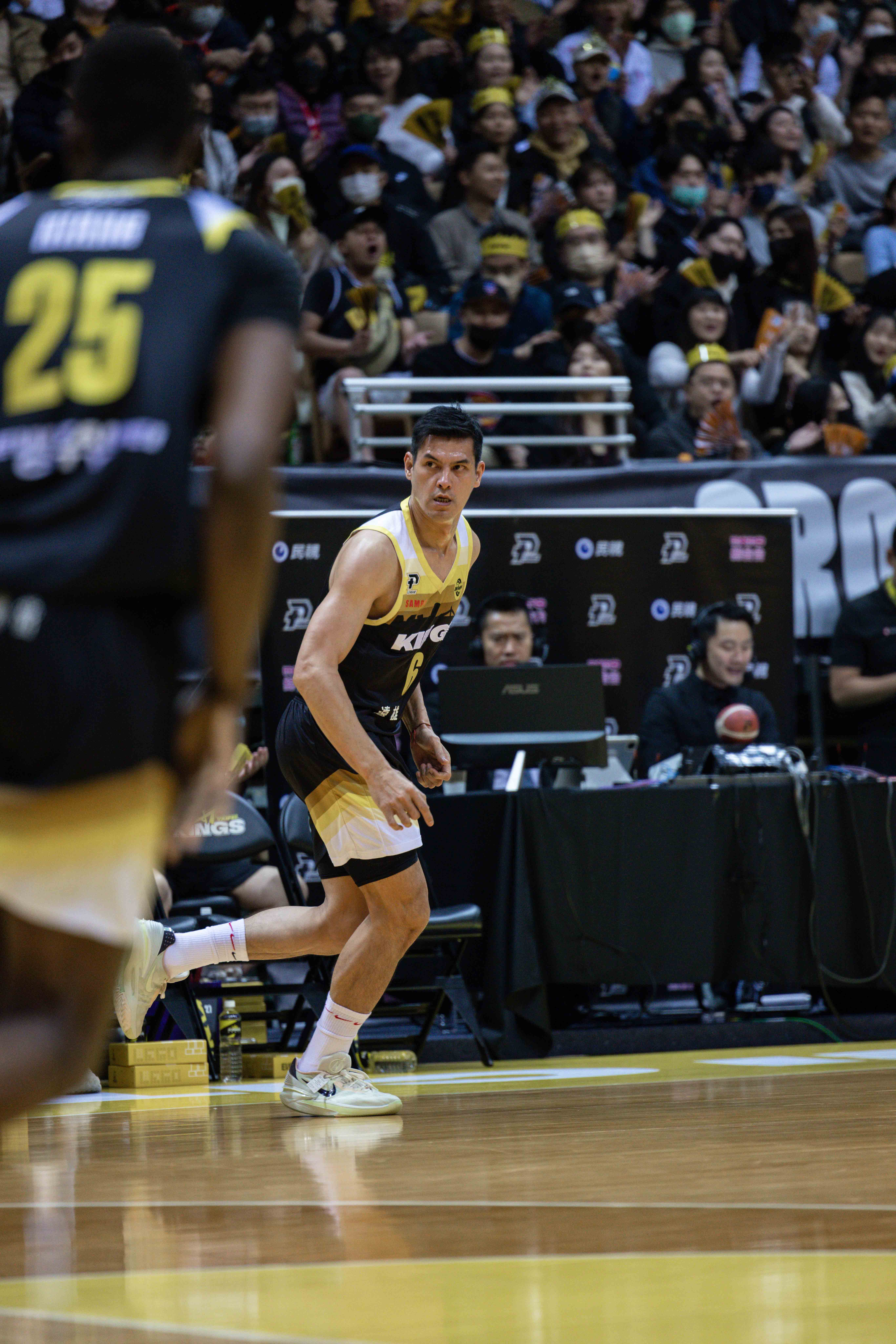 楊敬敏延長賽逆轉三分球　賞領航猿7連敗