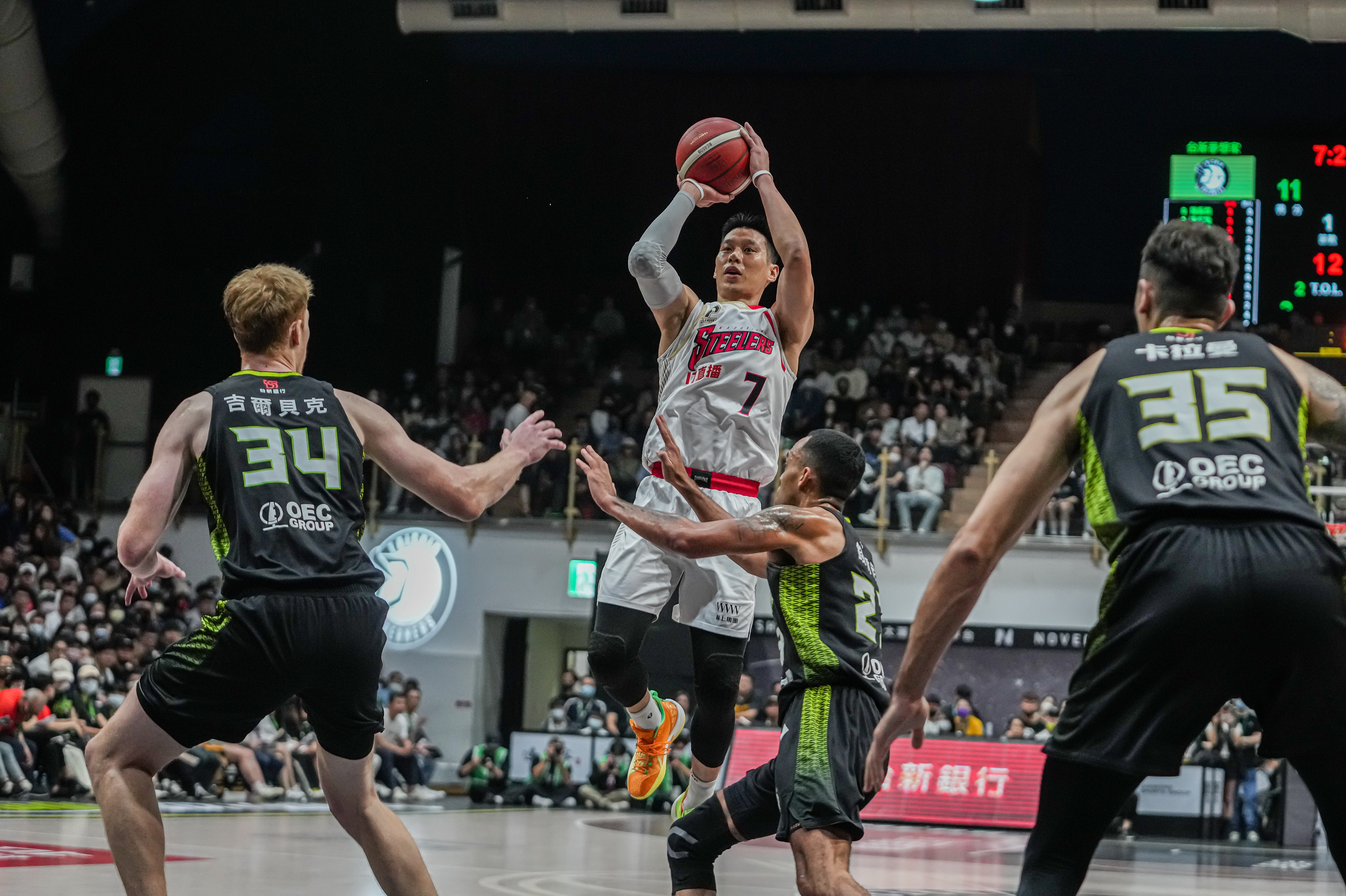 罰球被啦啦隊干擾　林書豪露笑容：尊重