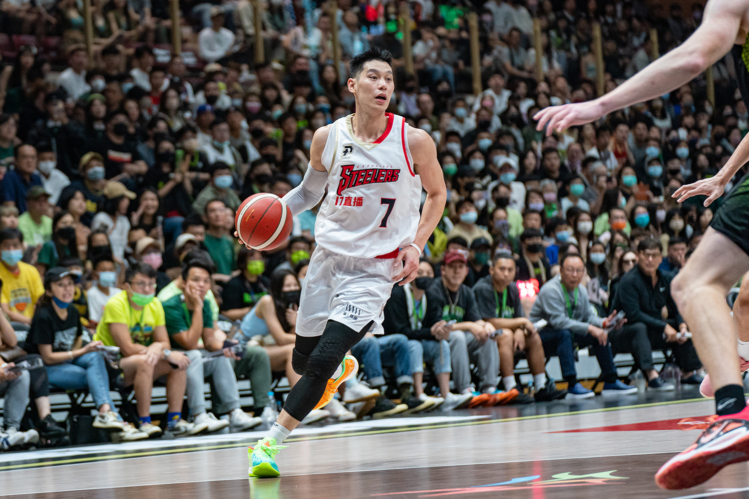 連2場破助攻紀錄　林書豪慢慢找回快樂