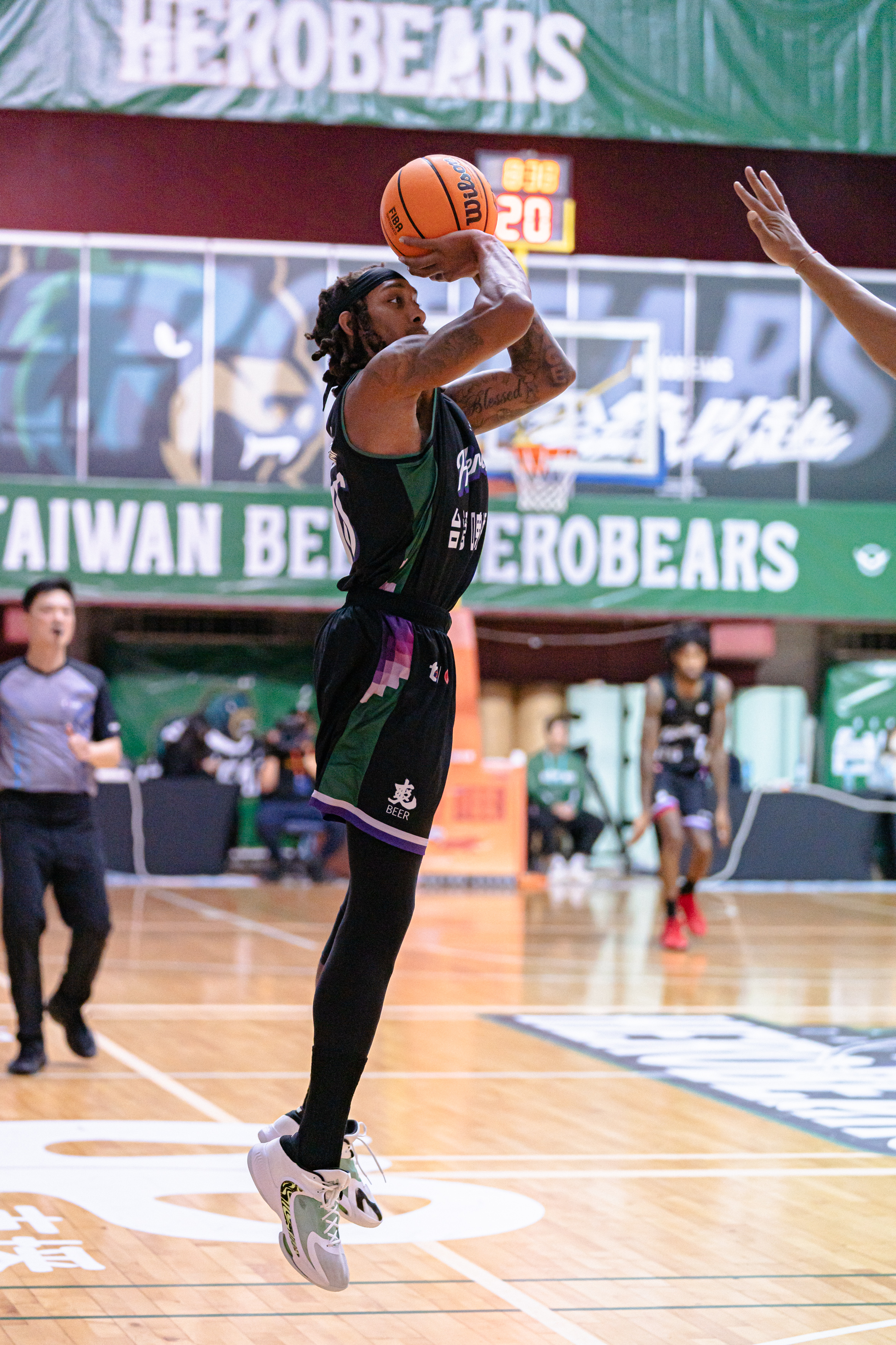 違反運動精神犯規累計2點　柯歐斯禁賽1場