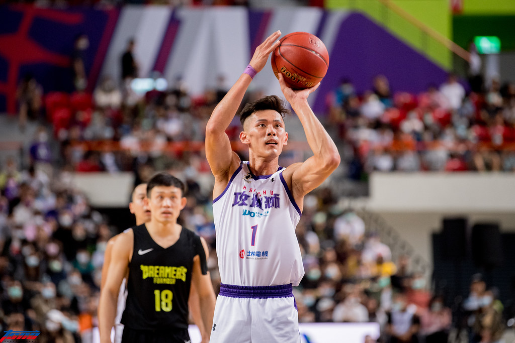 左膝前十字韌帶扭傷　蕭順議休2週以上