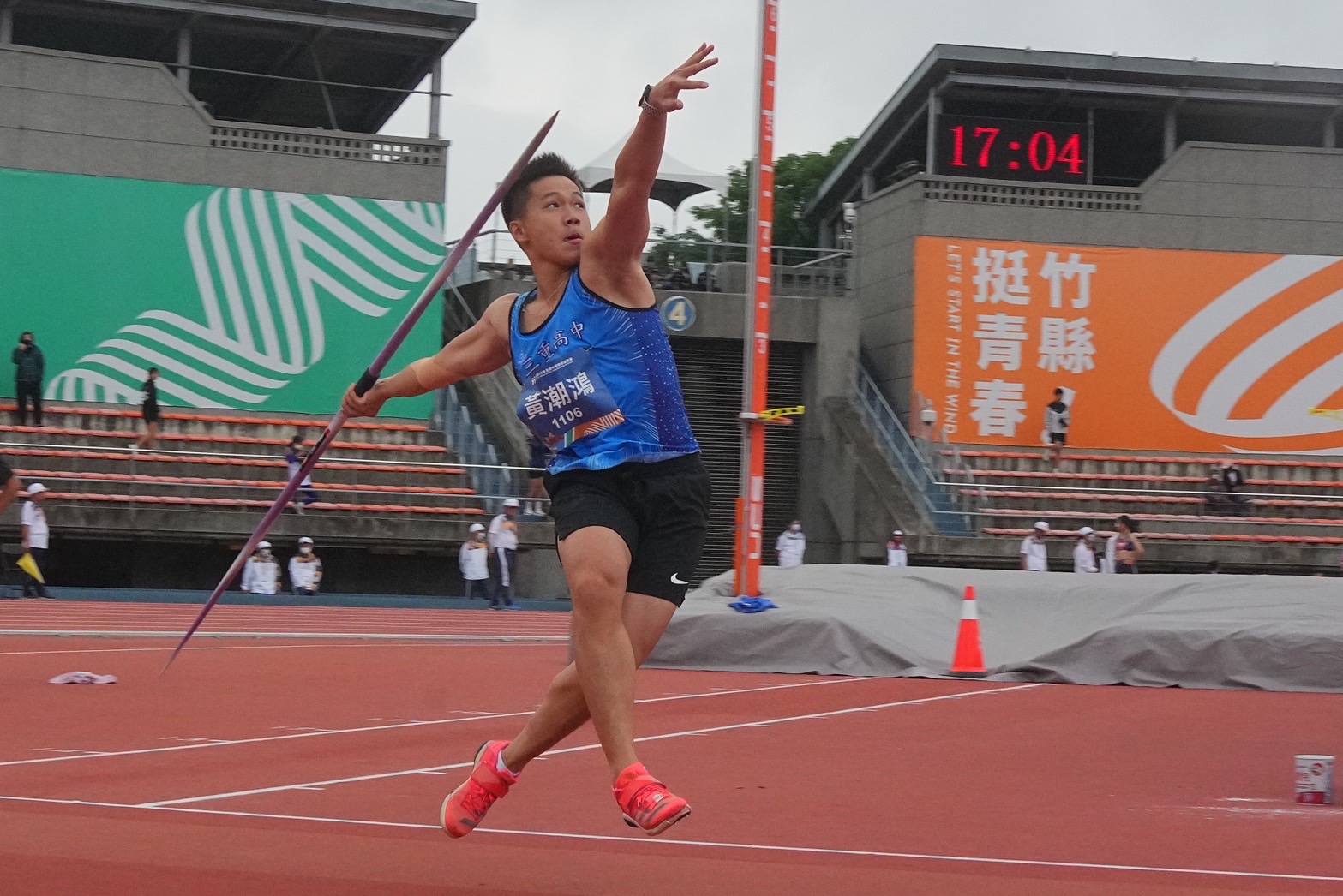 「最強國中生」黃潮鴻升高一全中運續摘金　榮耀獻給阿嬤