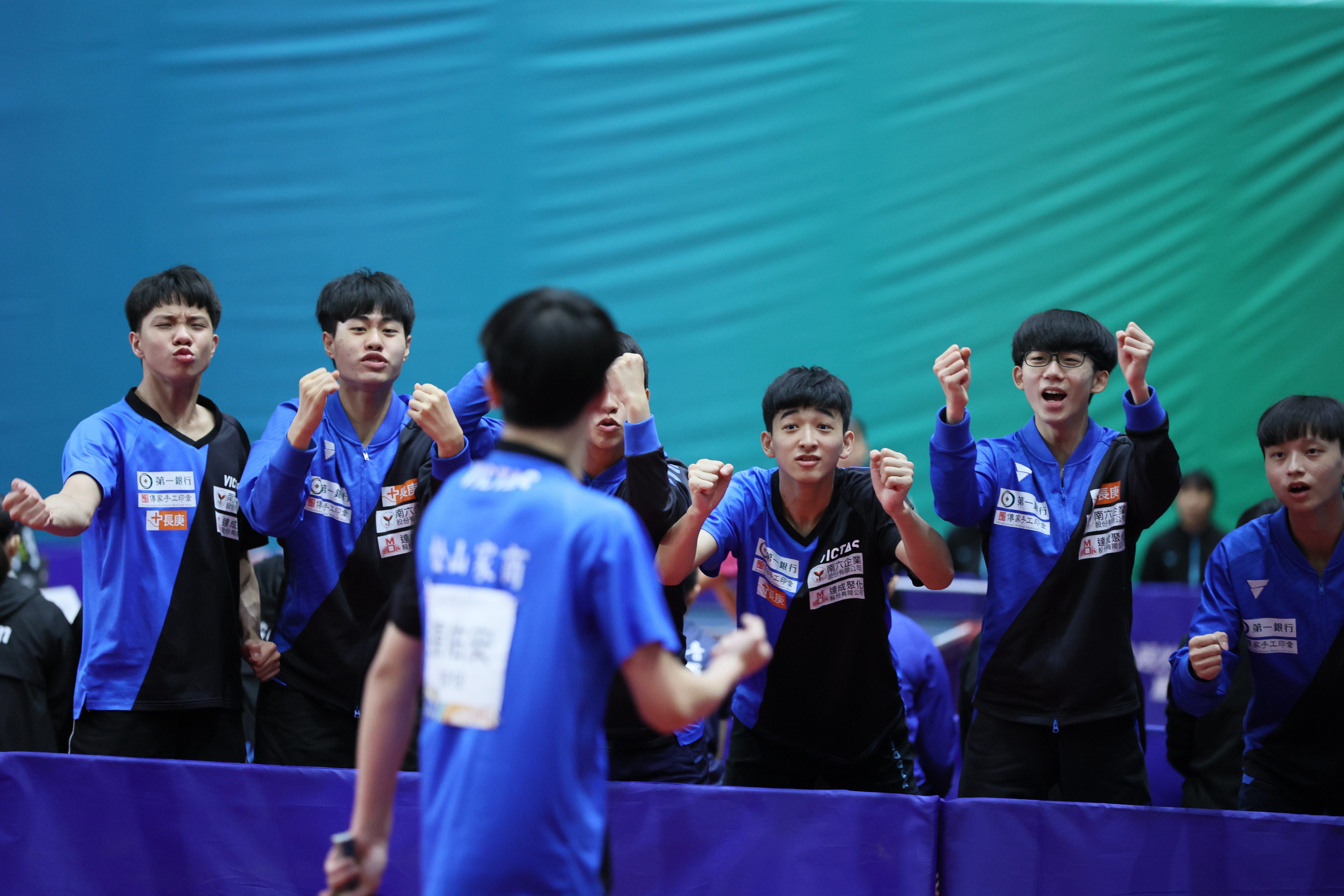松商重返榮耀　橫掃海山奪回全中運桌球男團金牌