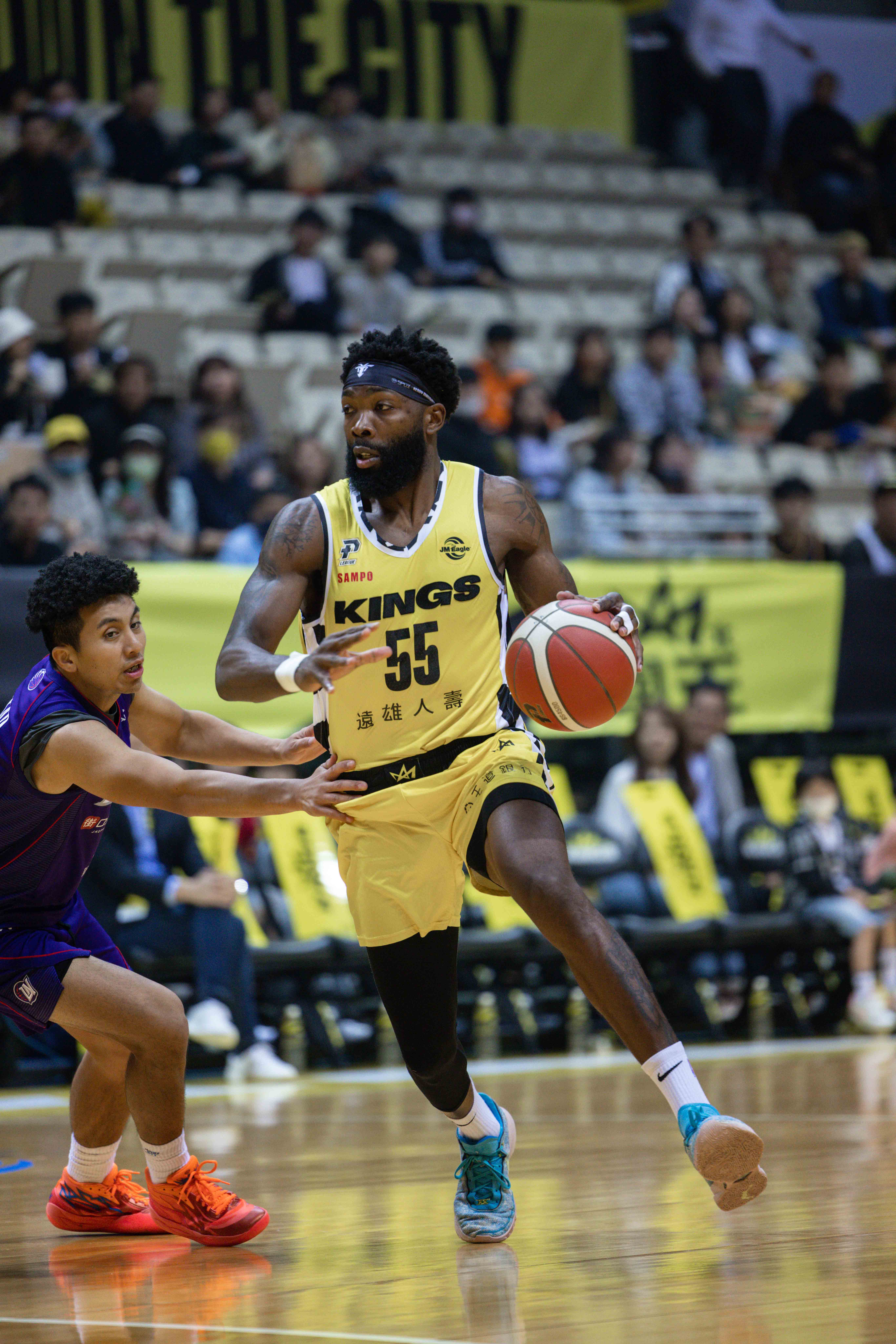 曼尼高大三元　國王主場賞攻城獅7連敗