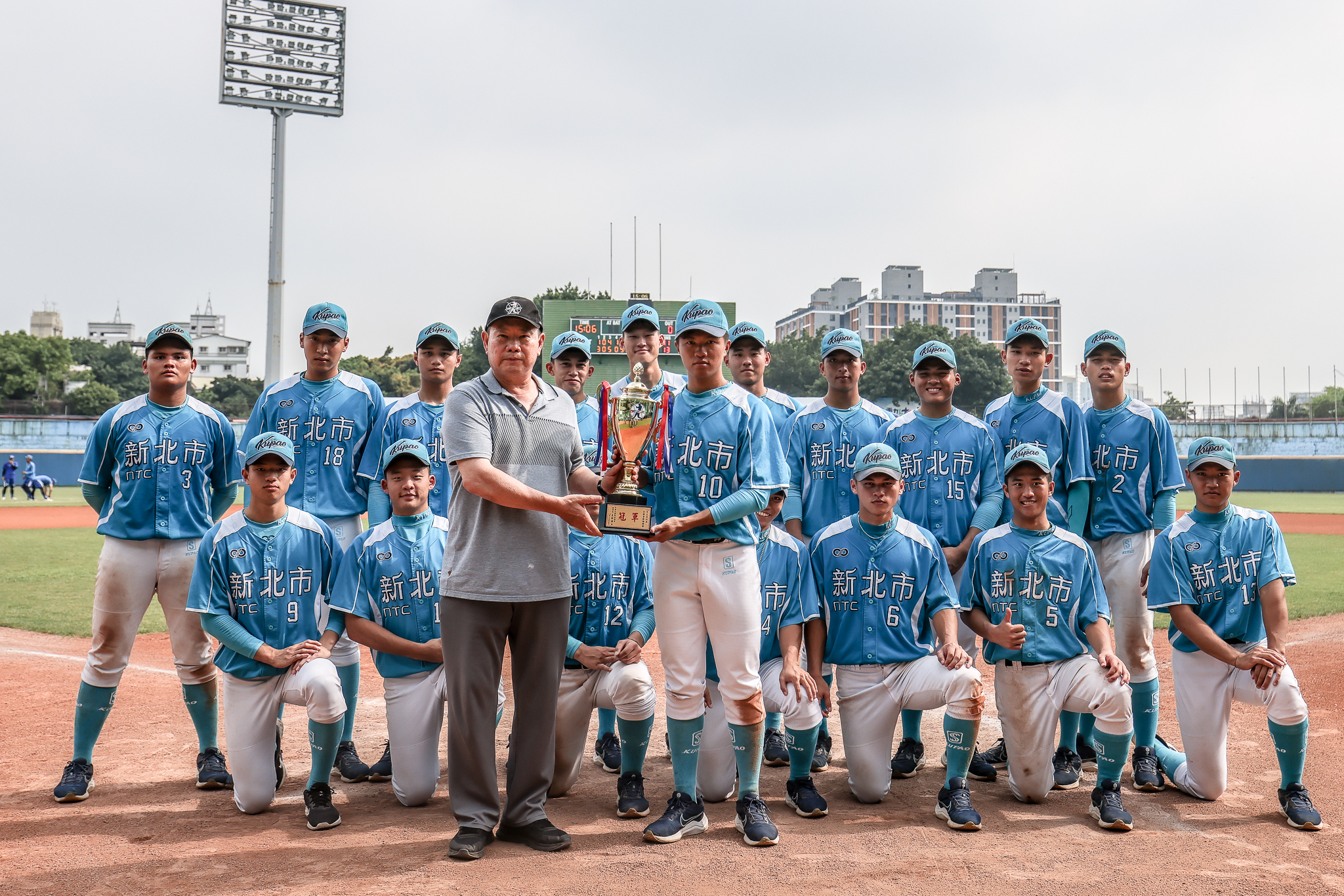 新北市單場17安灌13分　奪112年王貞治盃冠軍