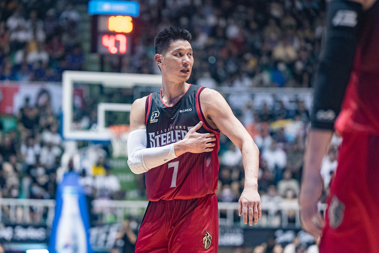 場館冷氣故障　林書豪不忍苛責工作人員