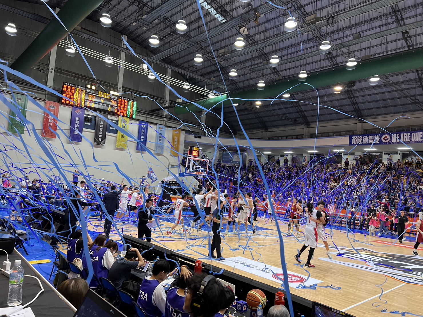 裕隆力克台銀　斑霸率領球隊封王