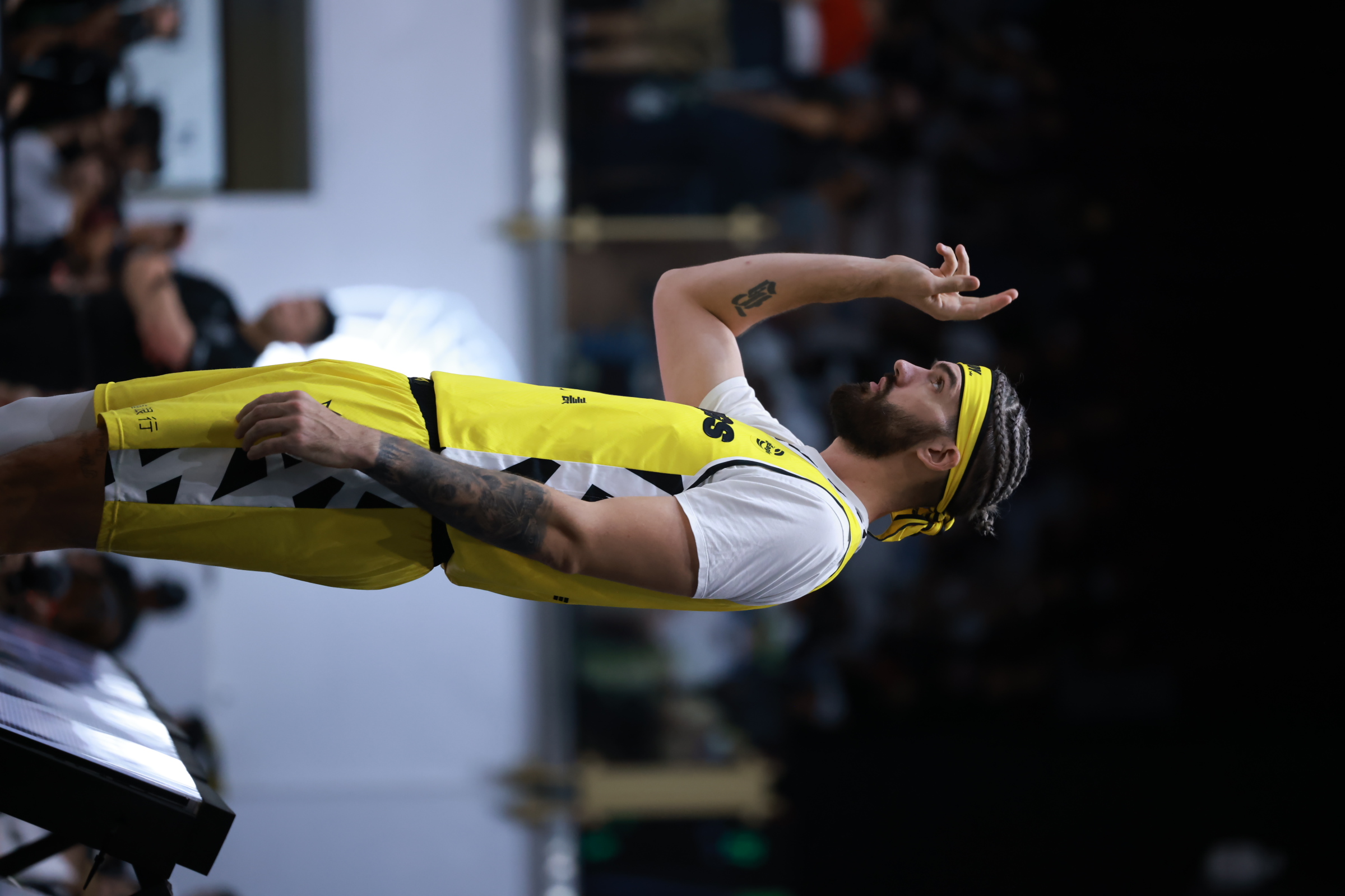 吉爾貝克與卡拉曼續拚　牧倫斯狀況好轉