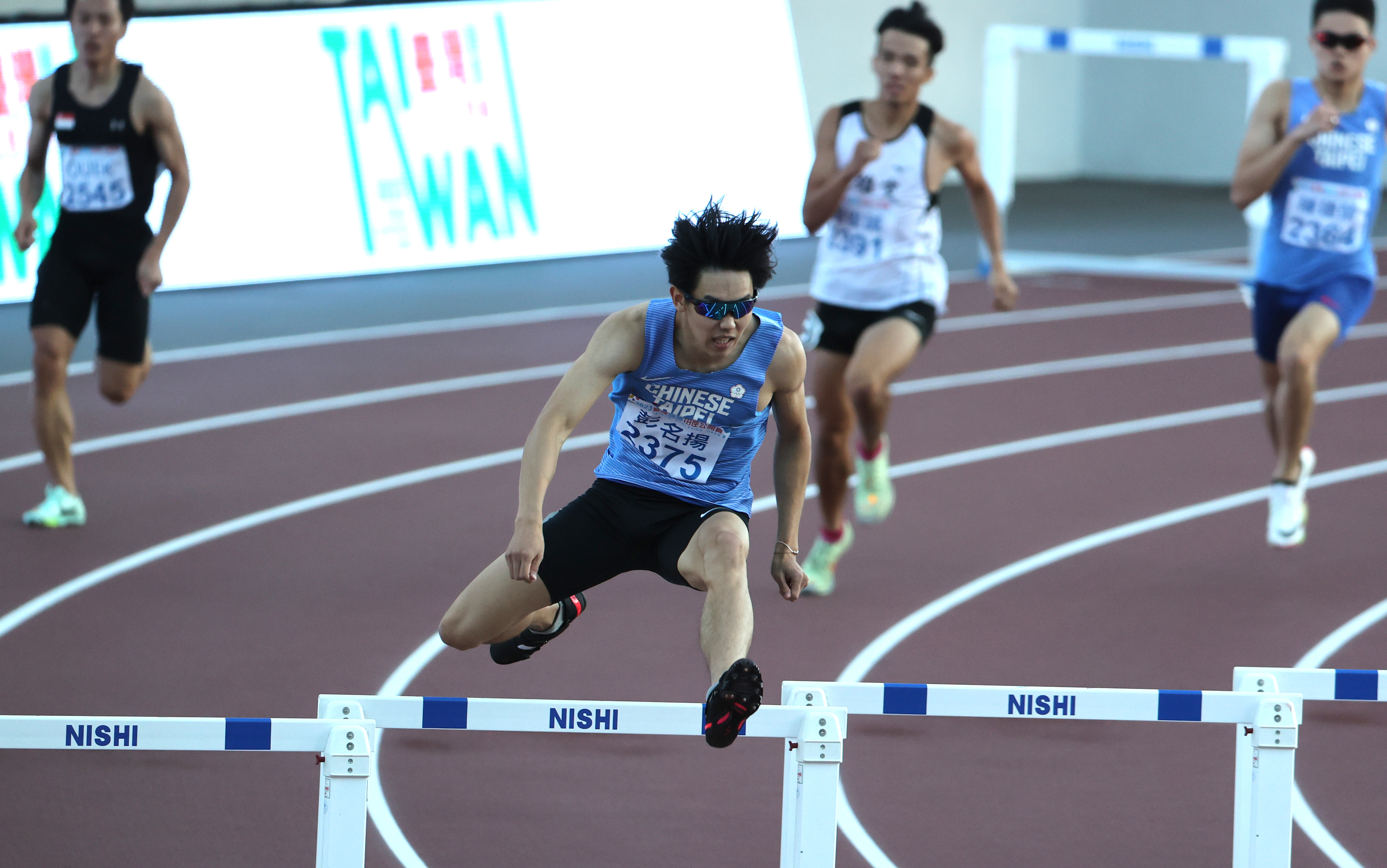 奧運》因髕骨肌腱斷裂而棄賽　彭名揚：站上跑道是體驗一路的不易