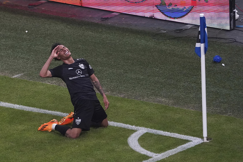 法國20歲新星梅開二度　斯圖加特保住德甲席位